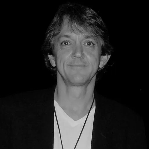 Portrait of Warren Bennett