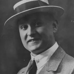 Portrait of Paul Pinna