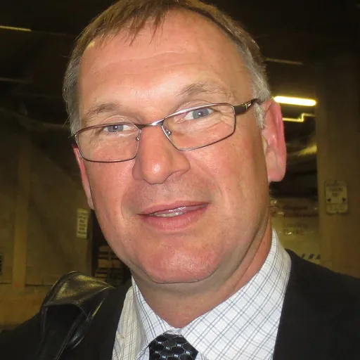 Portrait of Donald Dufresne