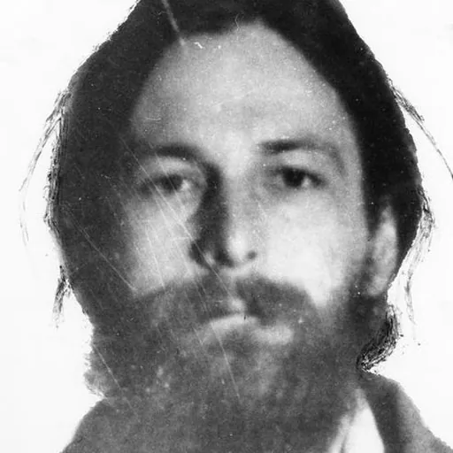 Portrait of Tom Manning