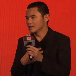 Portrait of Songyos Sugmakanan