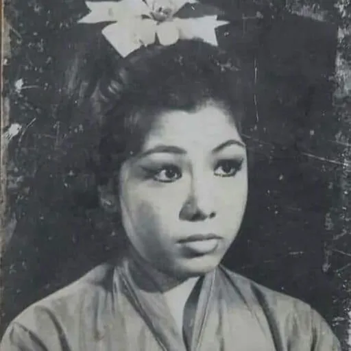Portrait of Nwet Nwet Mu