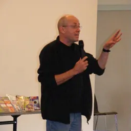 Portrait of Morris Gleitzman