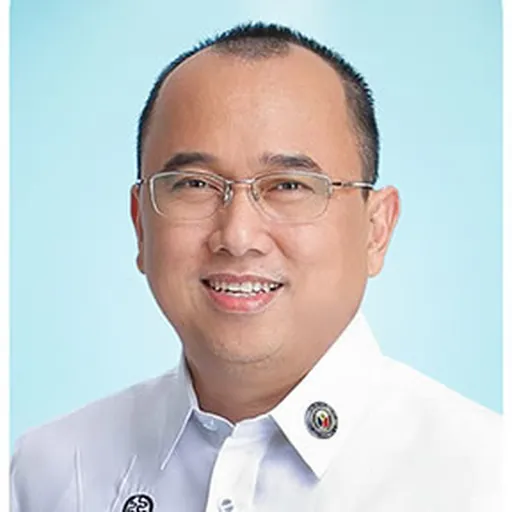 Portrait of Ruwel Peter Gonzaga