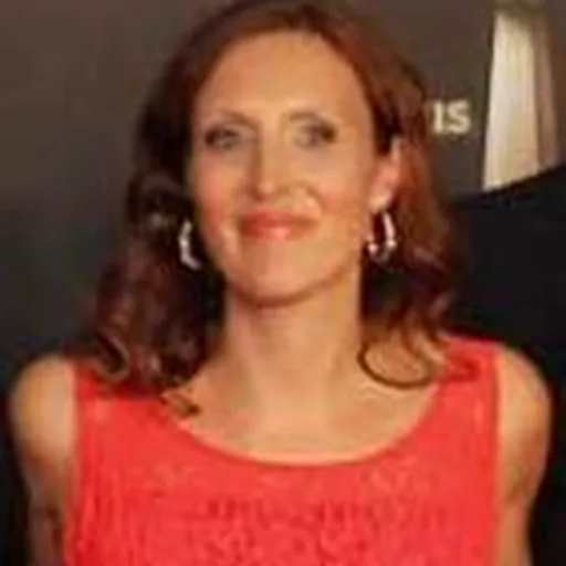 Portrait of Roberta Bieling