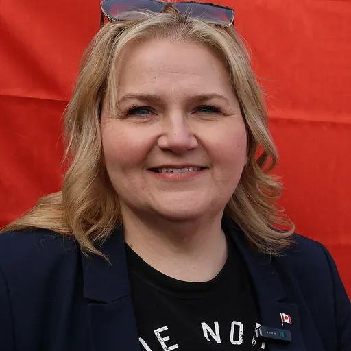 Portrait of Rhonda Kirkland