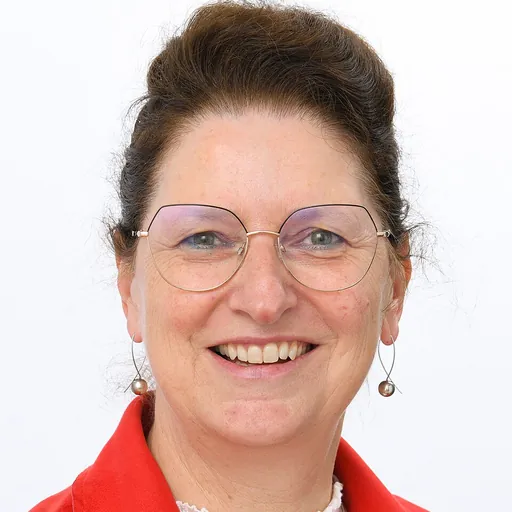 Portrait of Christine Singer