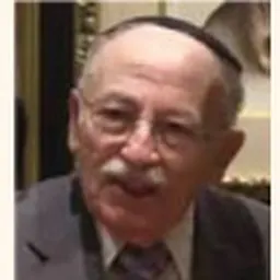 Portrait of Itshak Holtz