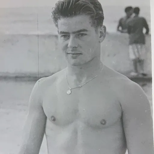 Portrait of Guy Hernandez