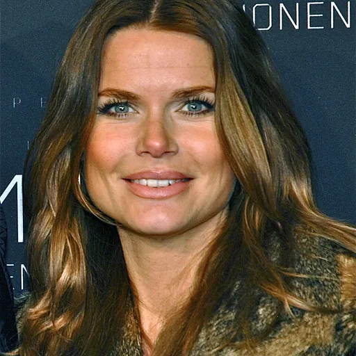 Portrait of Valerie Aflalo