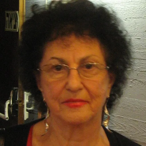 Portrait of Pnina Gary