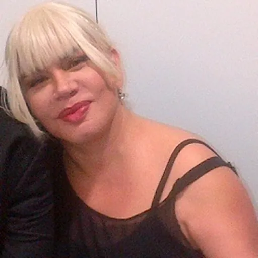Portrait of Sezen Aksu