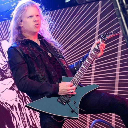 Portrait of Jeff Loomis