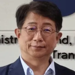 Portrait of Park Sang-woo