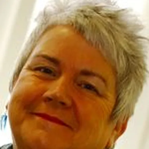 Portrait of Sue Thomas