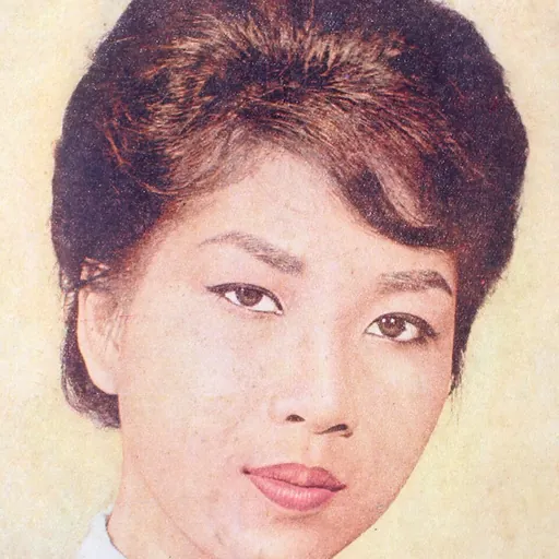 Portrait of Titiek Puspa