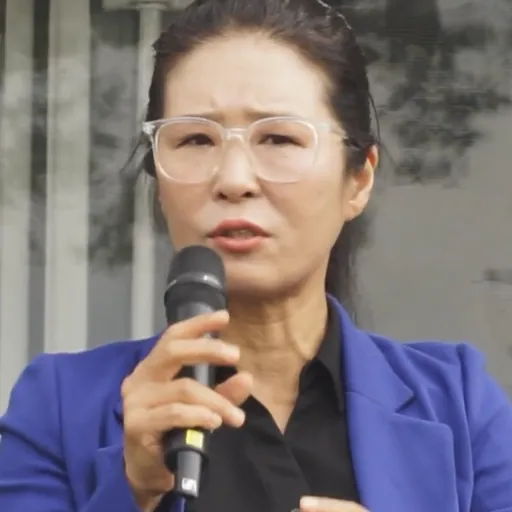 Portrait of Hwang Seok-jeong