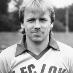 Portrait of Uwe Bredow