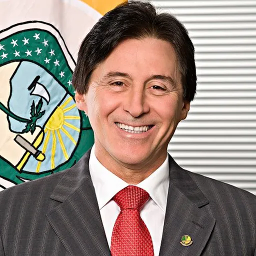 Portrait of Eunício Oliveira