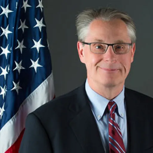 Portrait of Jason Hyland