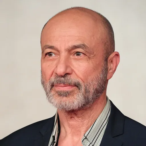 Portrait of Jay Abdo