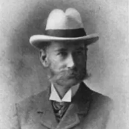 Portrait of Tom Dunn