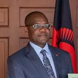 Portrait of Samuel Batson Tembenu