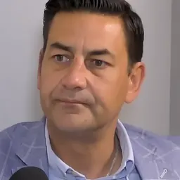 Portrait of Andy Woodward