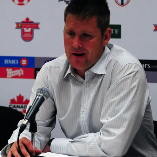 Portrait of Chris Cummins