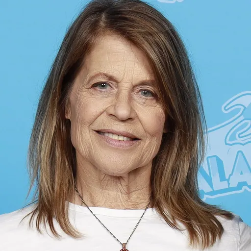 Portrait of Linda Hamilton