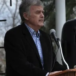 Portrait of Chris Beutler
