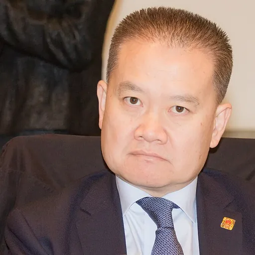 Portrait of Liu Haixing