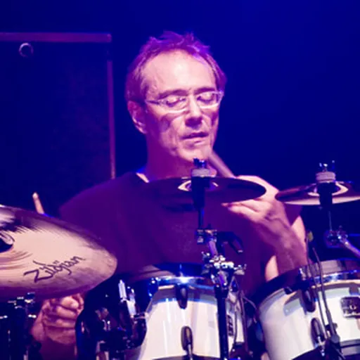 Portrait of Vinnie Colaiuta