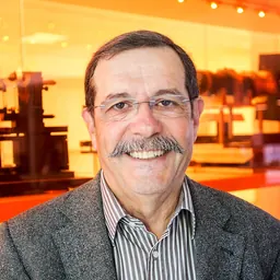Portrait of Alain Aspect
