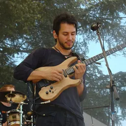 Portrait of Paul Masvidal