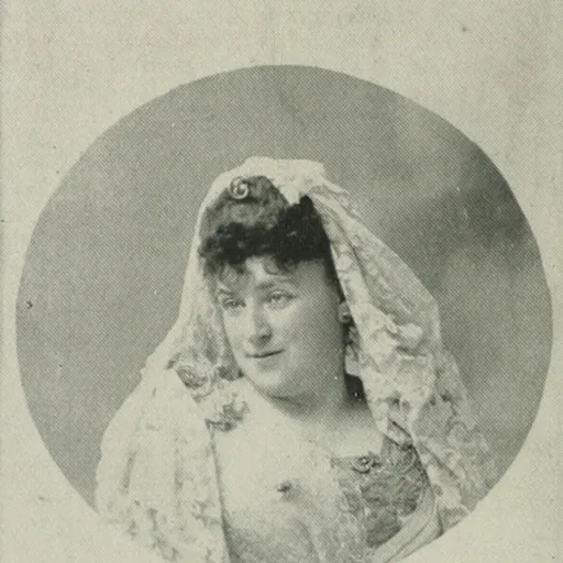 Portrait of Julie Rose-Wald
