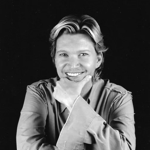 Portrait of Mark Payne