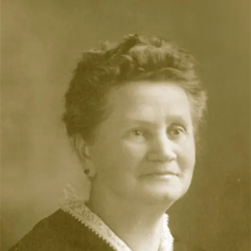 Portrait of Charlotte Hill