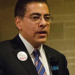 Portrait of Jesse Ruiz