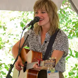Portrait of Anaïs Mitchell