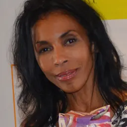 Portrait of Khandi Alexander