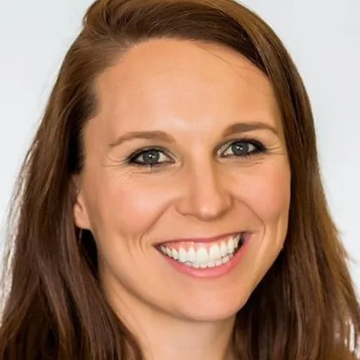 Portrait of Tracy Clark