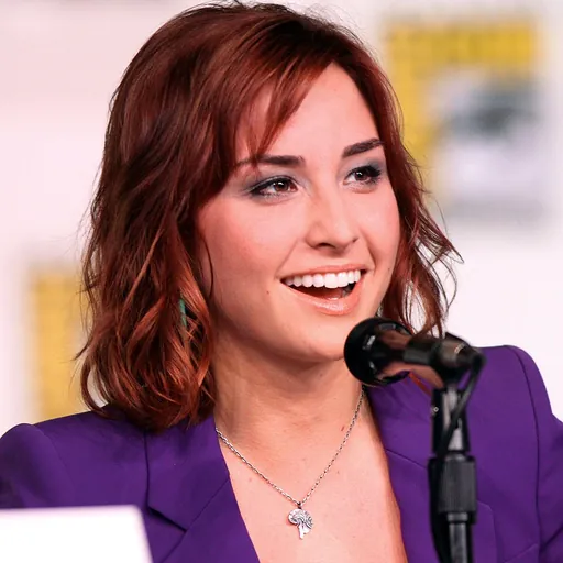 Portrait of Allison Scagliotti