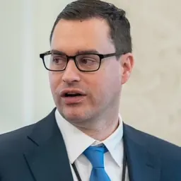 Portrait of Ben LaBolt