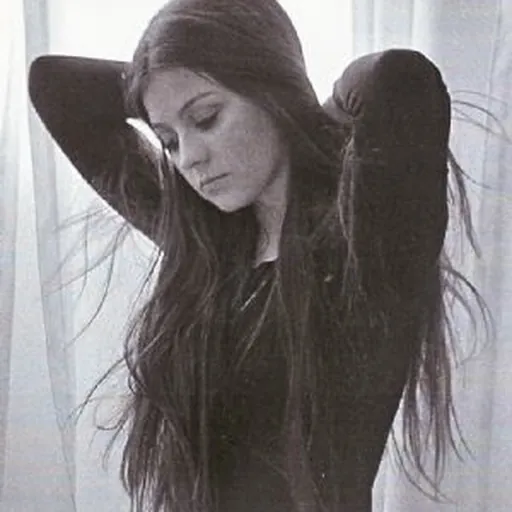 Portrait of Lynda Squires