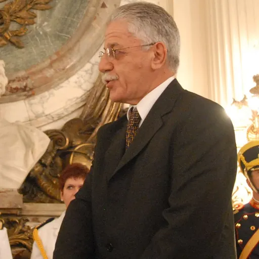 Portrait of Juan Carlos Tedesco