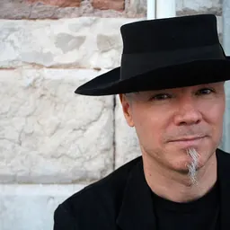 Portrait of Bart Dorsa