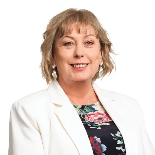 Portrait of Tracey McLellan