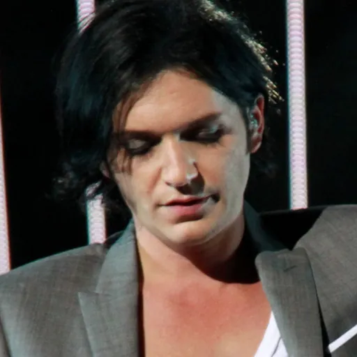 Portrait of Brian Molko