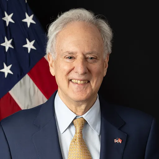 Portrait of Alan Leventhal